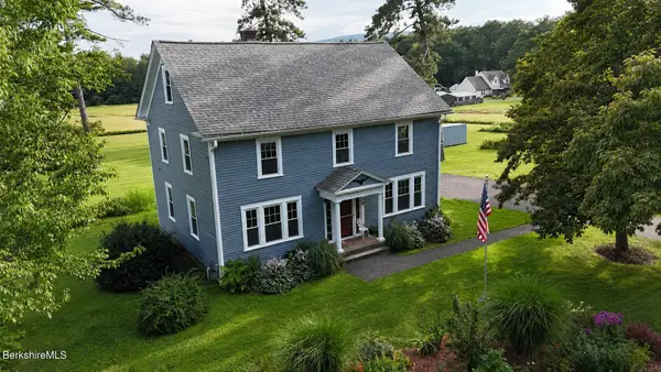 39 Cascade St, Pittsfield, MA 01201