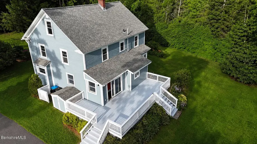 39 Cascade St, Pittsfield, MA 01201 - #2