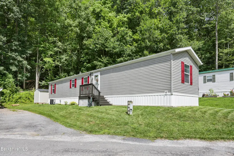 20 Pines Lodge Park Place Place, Williamstown, MA 01267 - #2
