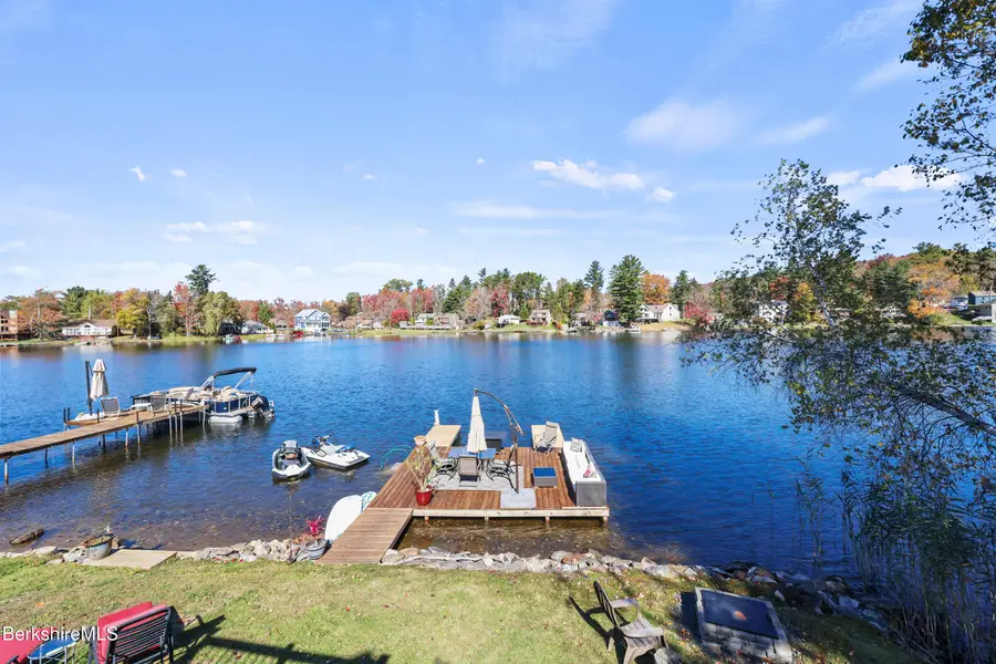 30 Cove Ln, Hinsdale, MA 01235 - #2
