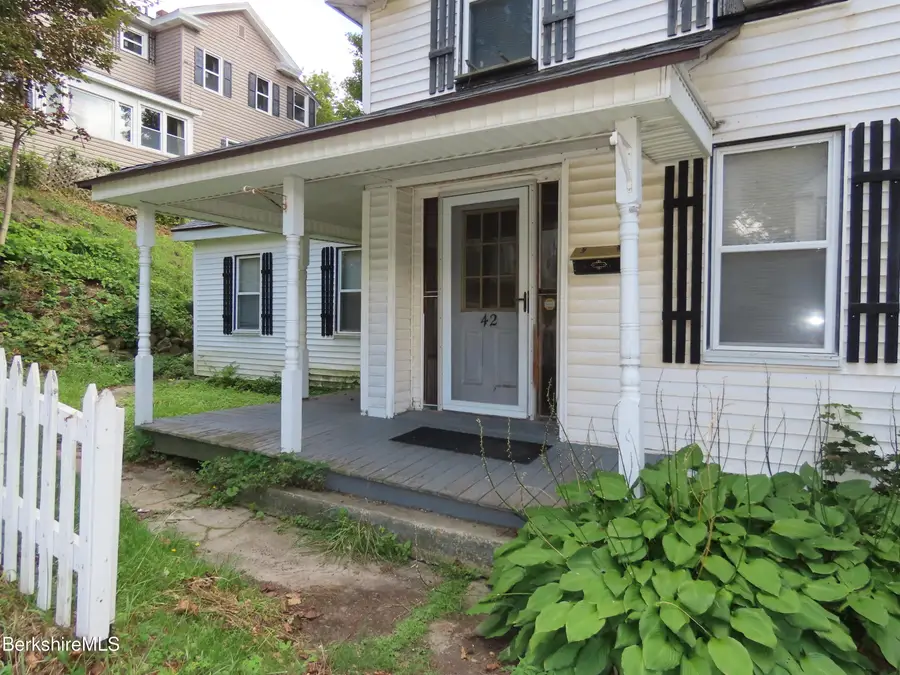 42 Prospect St, North Adams, MA 01247 - #2