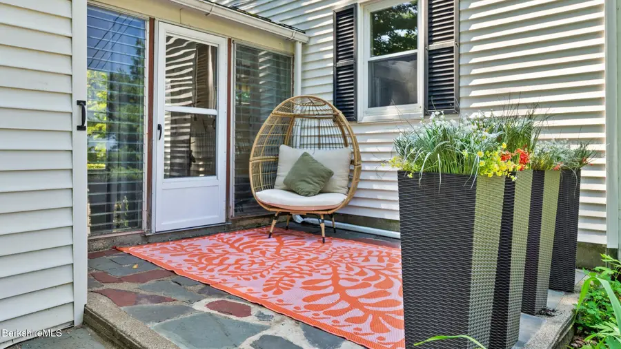 140 Orchard St, Lee, MA 01238 - #3