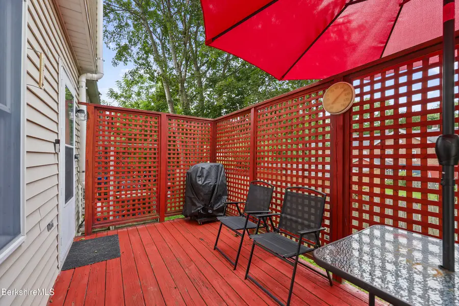 14 Clifford St #A5, Pittsfield, MA 01201 - #3