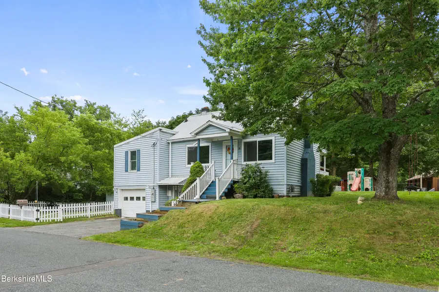 20 White Oaks Rd, Williamstown, MA 01267 - #3