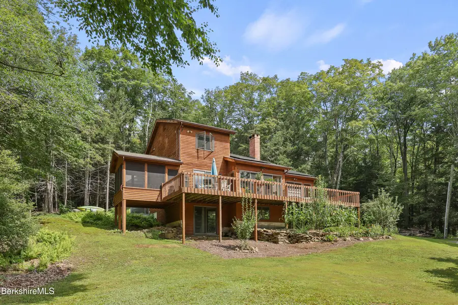 91 William Holmes Rd, Becket, MA 01223 - #2