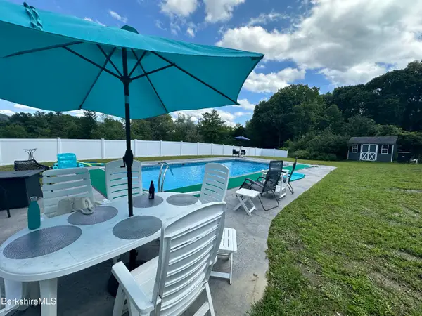 187 West Park St, Lee, MA 01238
