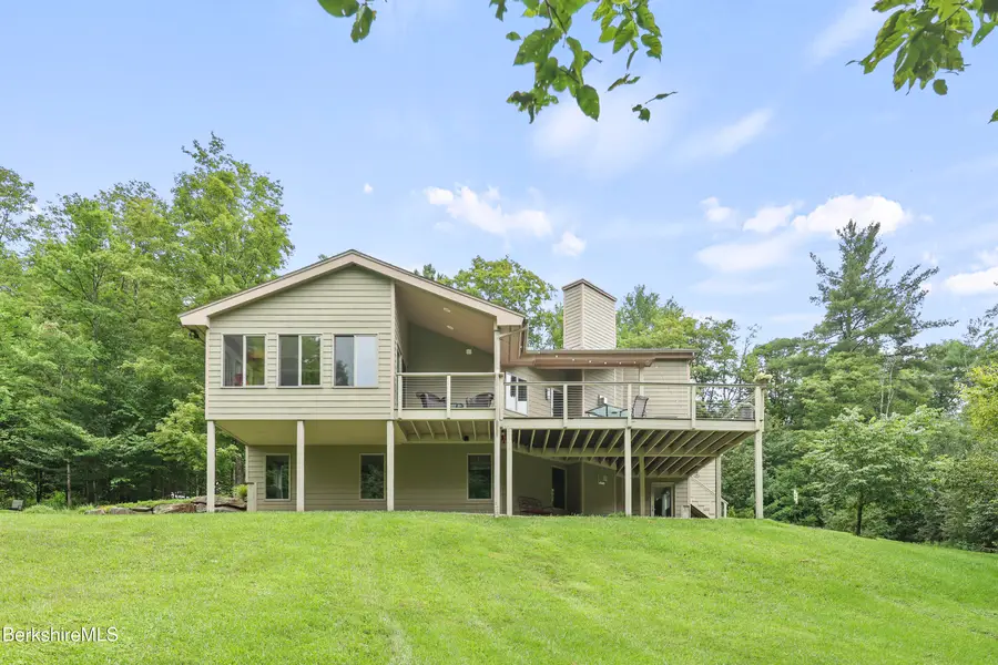 140 Leland Rd, Becket, MA 01223 - #3
