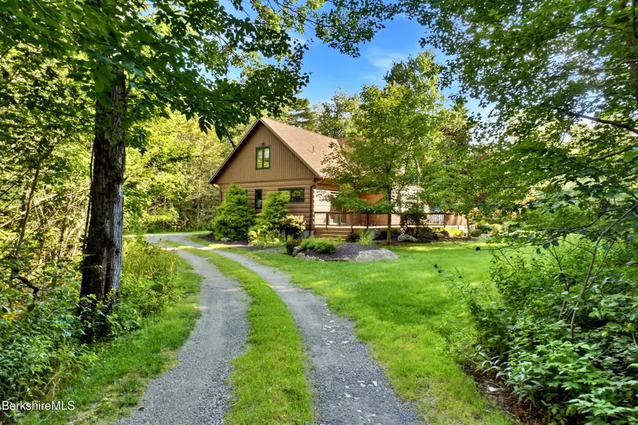 354 Woodmere Rd, Becket, MA 01223 - #2