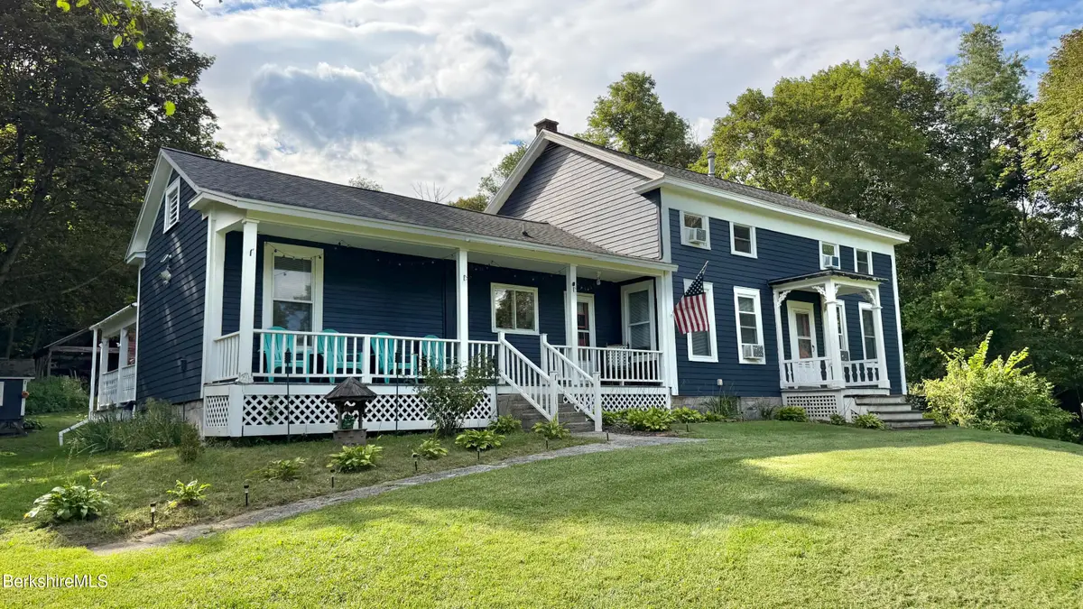 427 State St, North Adams, MA 01247 - #1