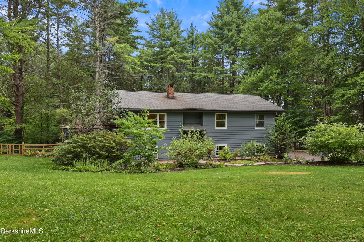18 Hemlock Hill Rd, Great Barrington, MA 01230 - #1