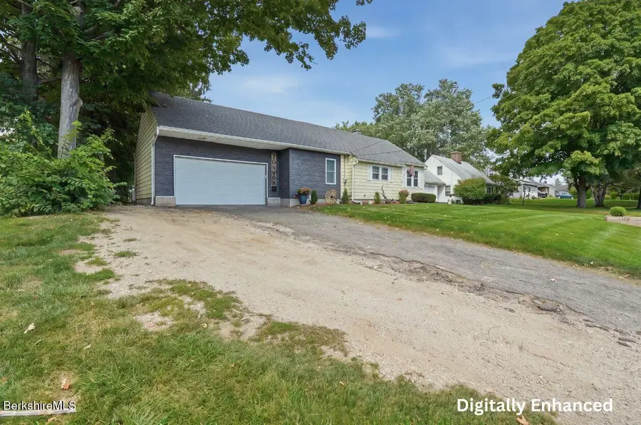 1105 Main St, Dalton, MA 01226 - #3
