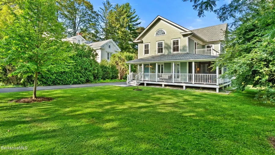 30 Cliffwood St, Lenox, MA 01240 - #3