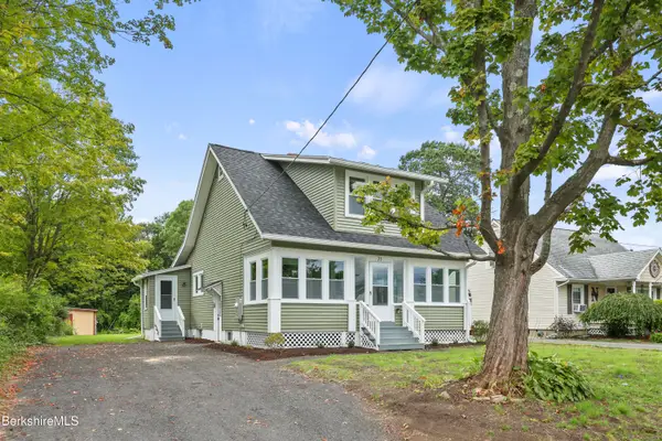 71 Essex St, Pittsfield, MA 01201