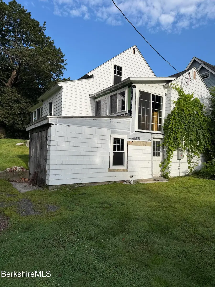 541 Main St, Great Barrington, MA 01230 - #2