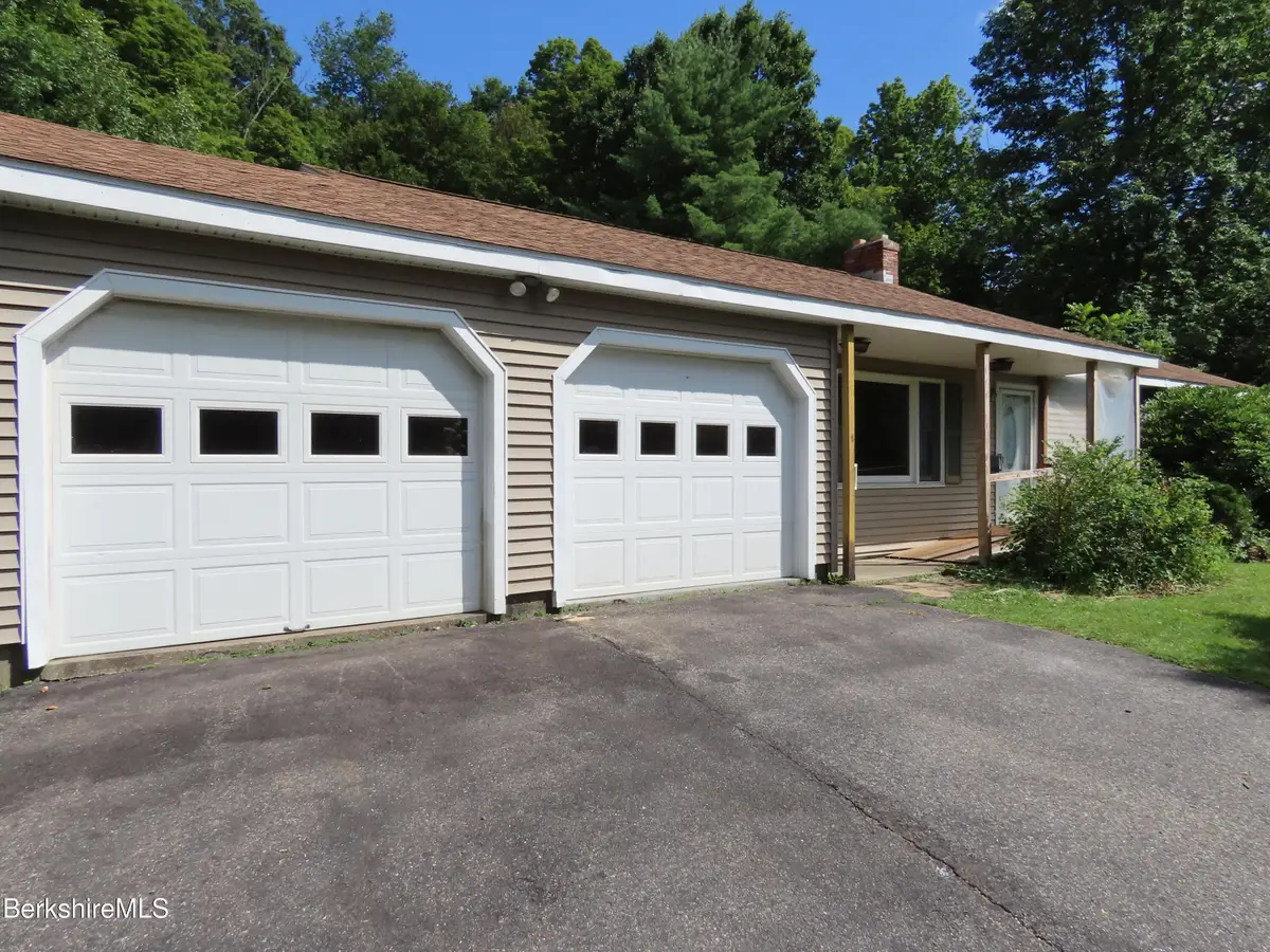 986 Church St, North Adams, MA 01247 - #1