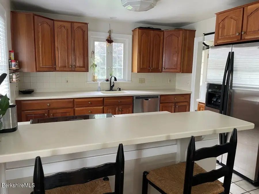 84 Windsor Ave, Pittsfield, MA 01201 - #3