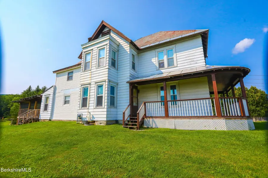39 Middle Rd, Clarksburg, MA 01247 - #2