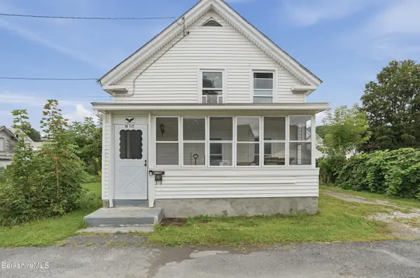 19 1/2 Spring St, North Adams, MA 01247