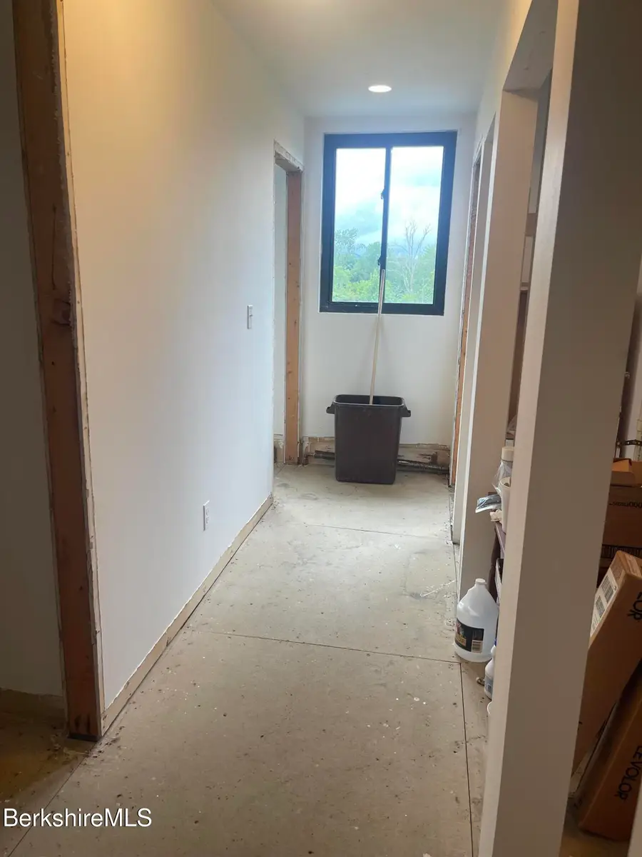 189 Stratton Rd, Williamstown, MA 01267 - #2