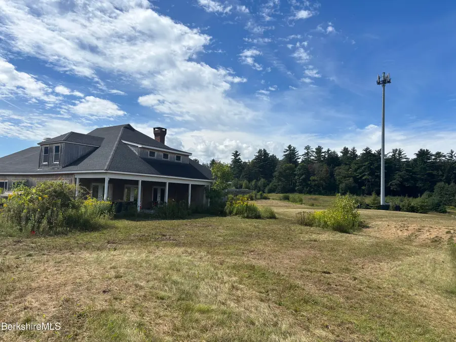 641 River Rd, Clarksburg, MA 01247 - #3