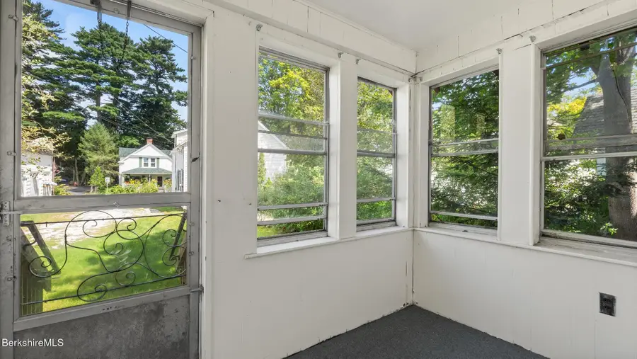 22 Franklin St, Lenox, MA 01240 - #3