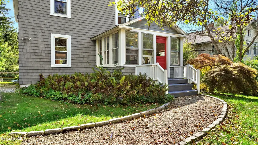 78 E Main St, Stockbridge, MA 01262 - #2