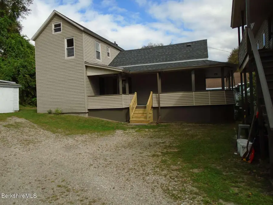 27-29 Temple St, Adams, MA 01220 - #3