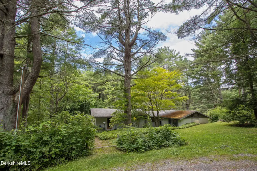 279 North Plain Rd, Great Barrington, MA 01230 - #2