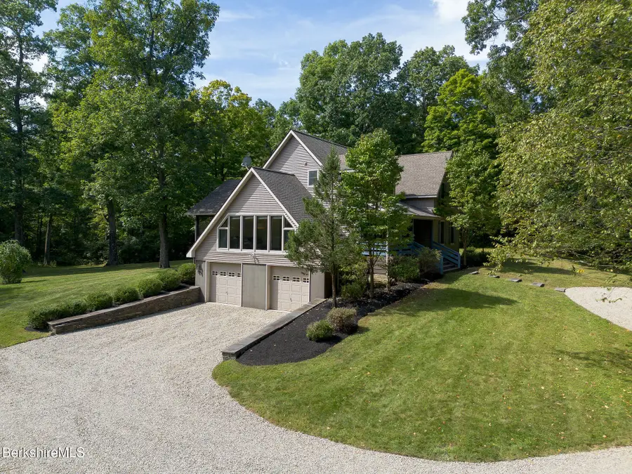 150 Cedar Heights Rd, Rhinebeck, NY 12571 - #2