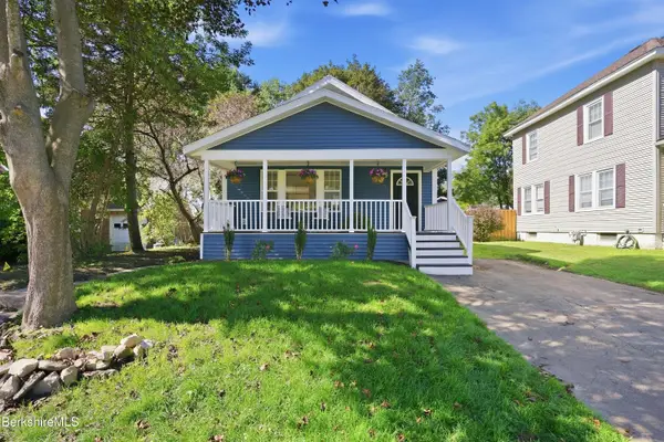 11 Allengate Ave, Pittsfield, MA 01201