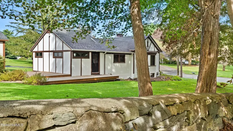 3 Tor Ct, Pittsfield, MA 01201 - #3