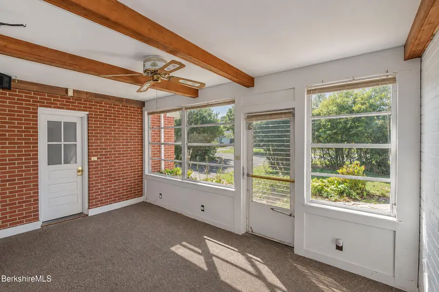 5 Whitman St, Pittsfield, MA 01201 - #3