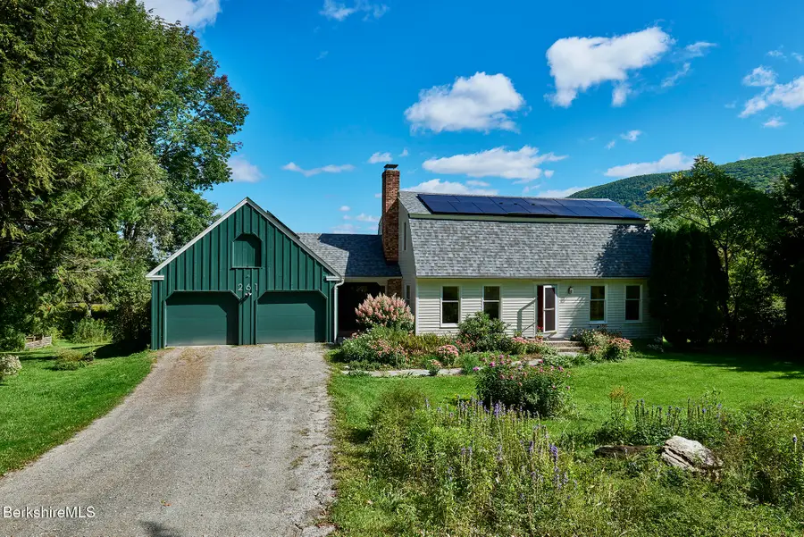261 Osceola Rd, Richmond, MA 01254 - #2