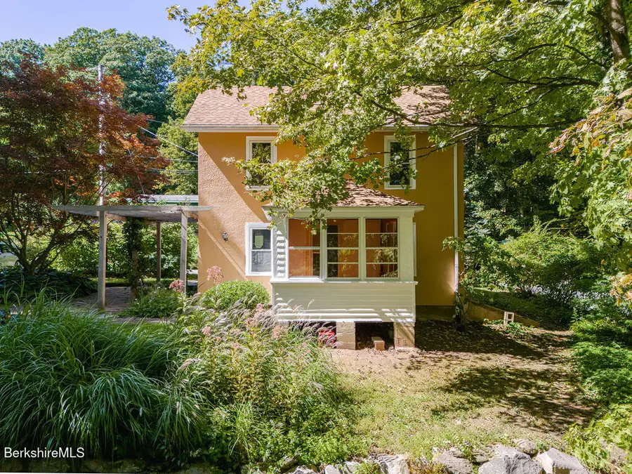 14 Fairview Rd, Great Barrington, MA 01230 - #2