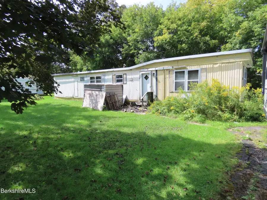 7-17-25 Railroad St, Cheshire, MA 01225 - #2