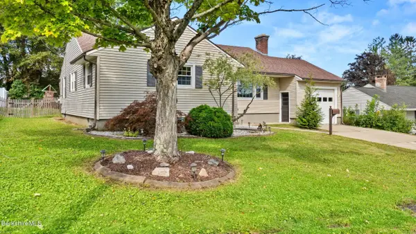 48 Donna Ave, Pittsfield, MA 01201