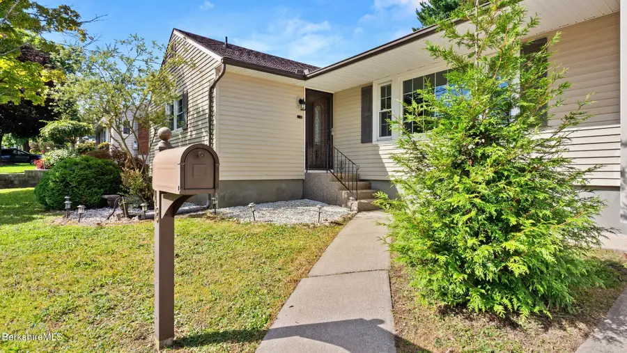 48 Donna Ave, Pittsfield, MA 01201 - #3