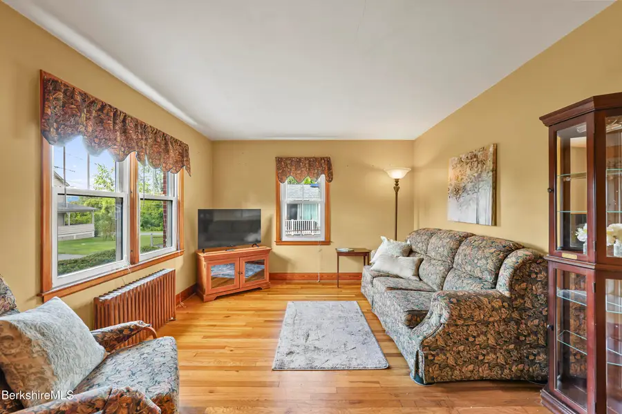 11 Allessio St, Pittsfield, MA 01201 - #2