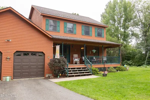 40 8th St, Pittsfield, MA 01201