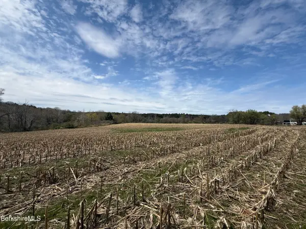 84 Hurlburt Rd, Great Barrington, MA 01230