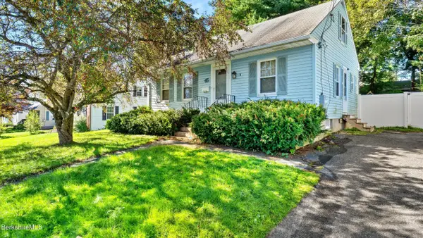 45 Kensington Ave, Pittsfield, MA 01201