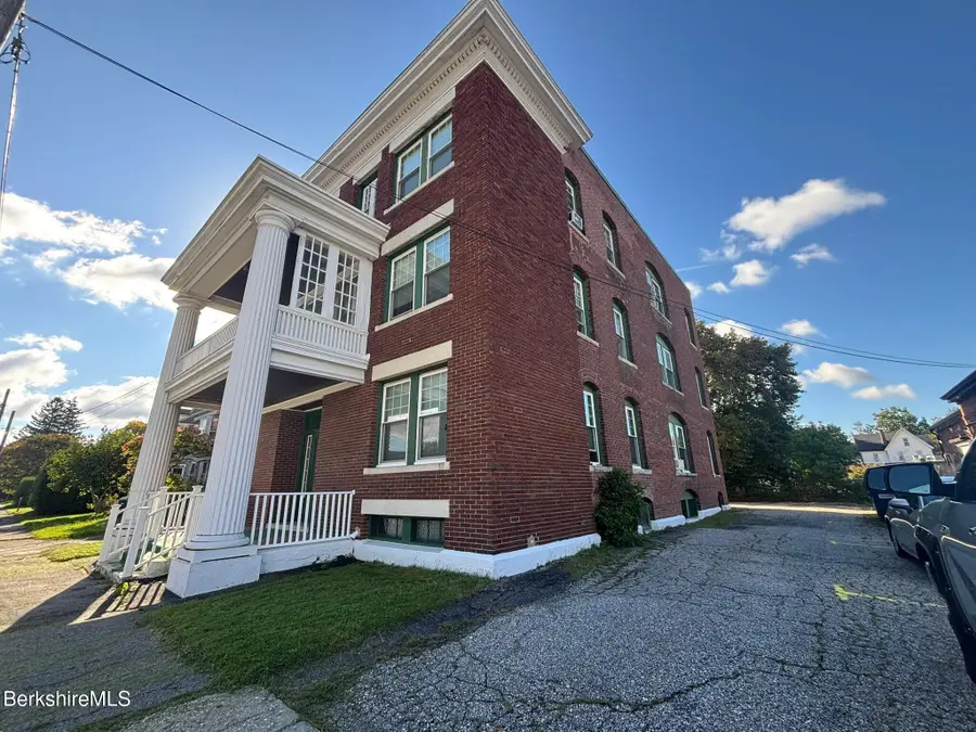 10 Taconic St, Pittsfield, MA 01201 - #2