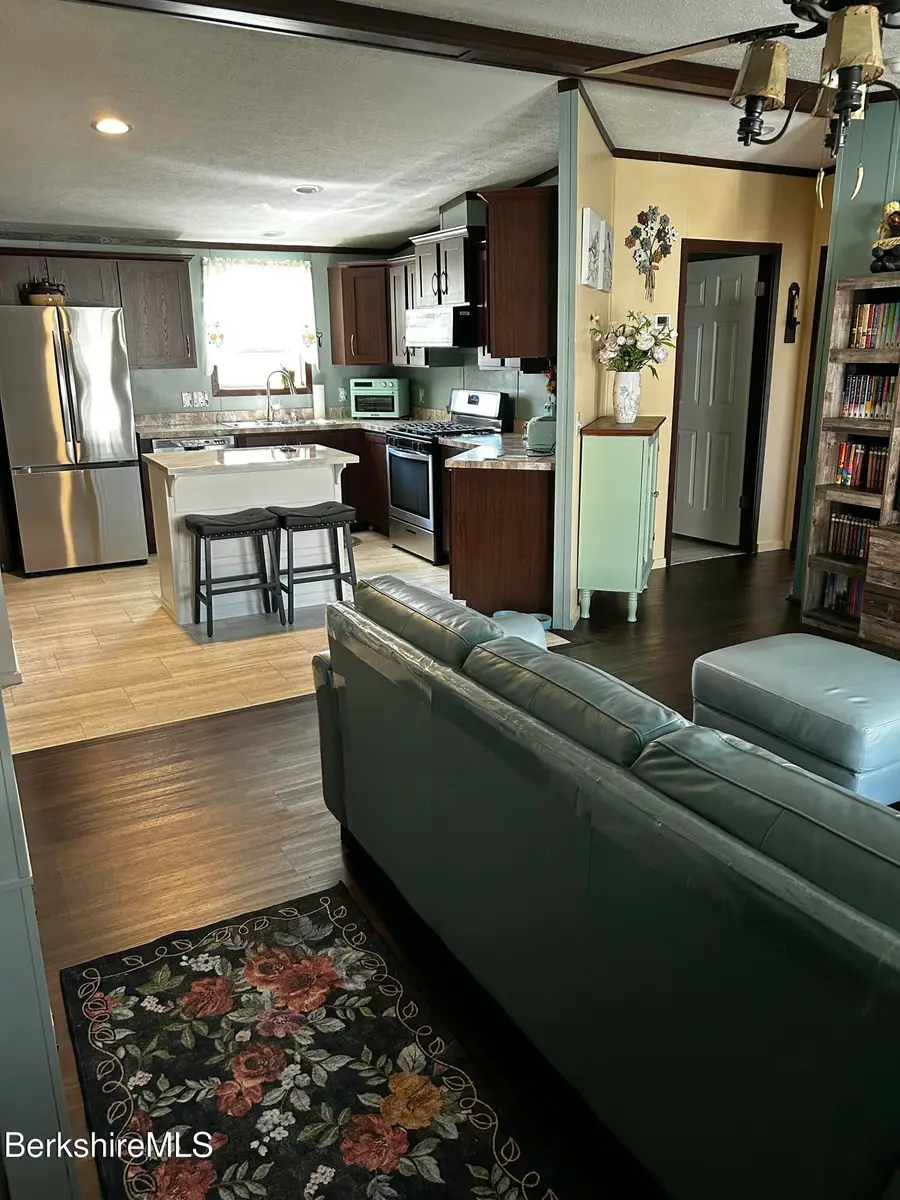 245 Cheshire Rd, Pittsfield, MA 01201 - #2