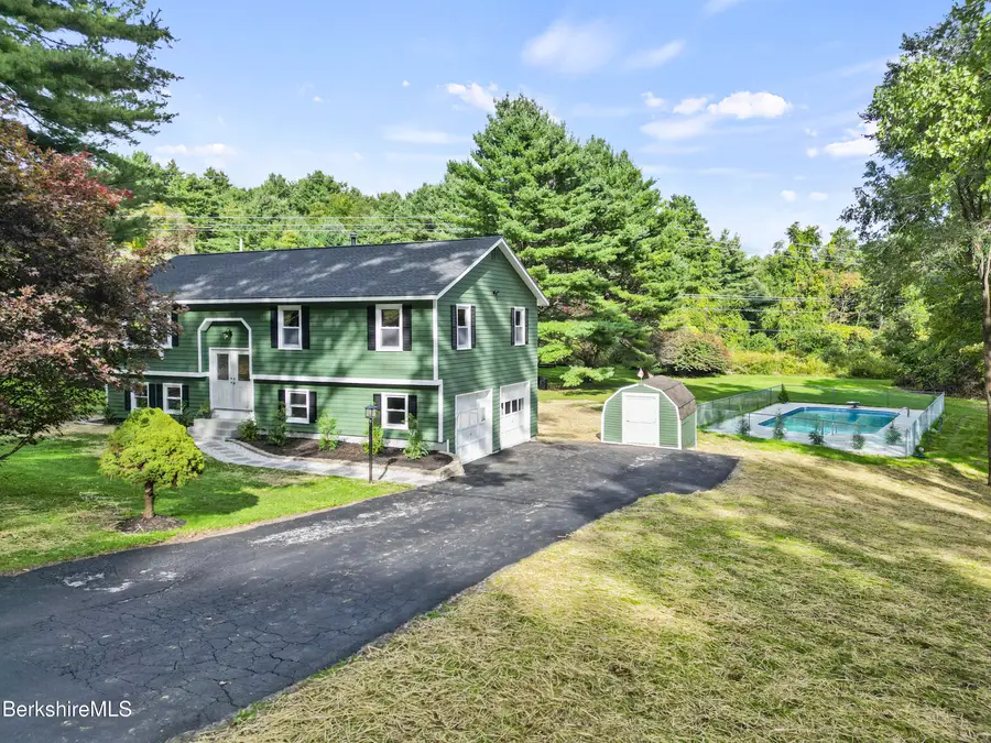 306 Partridge Rd, Pittsfield, MA 01201 - #3