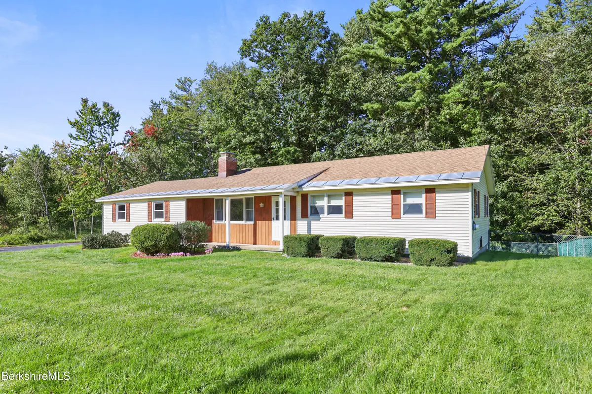 341 Cheshire Rd, Pittsfield, MA 01201 - #1