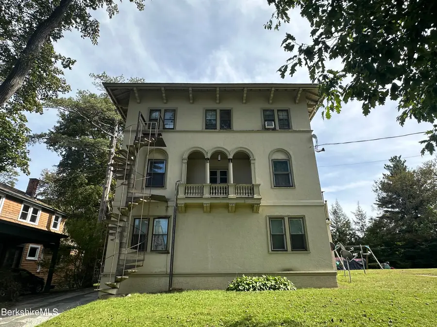 149-153 Bartlett Ave, Pittsfield, MA 01201 - #2