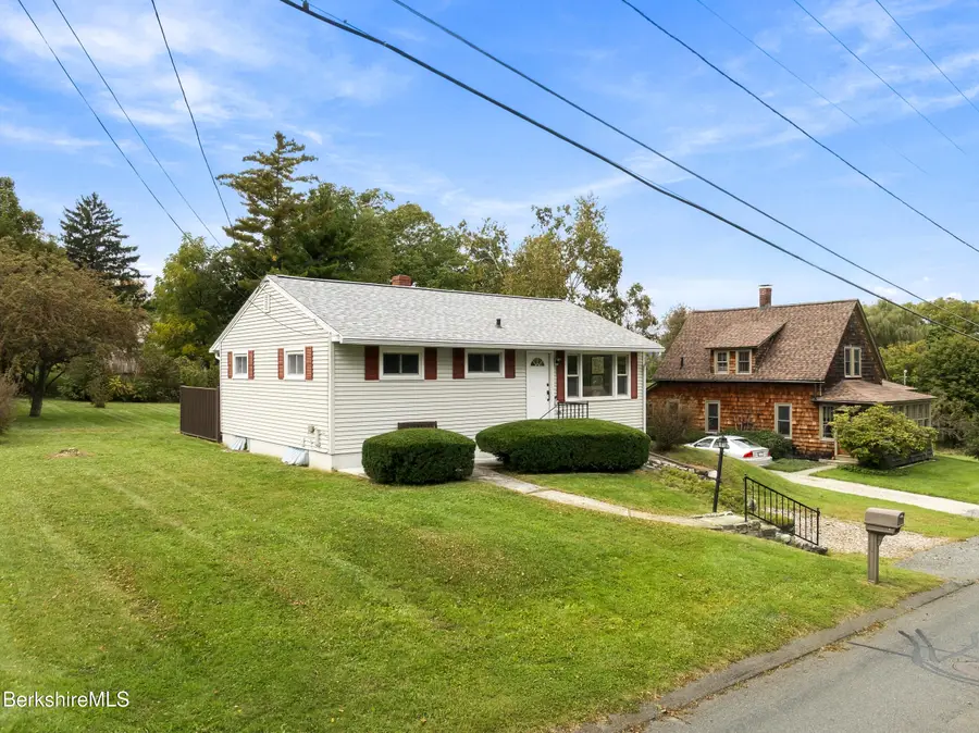 265 Luce Rd, Williamstown, MA 01267 - #2