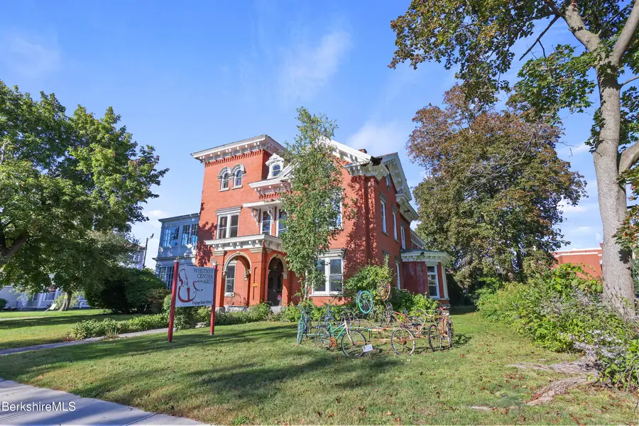 42 Wendell Ave, Pittsfield, MA 01201 - #2