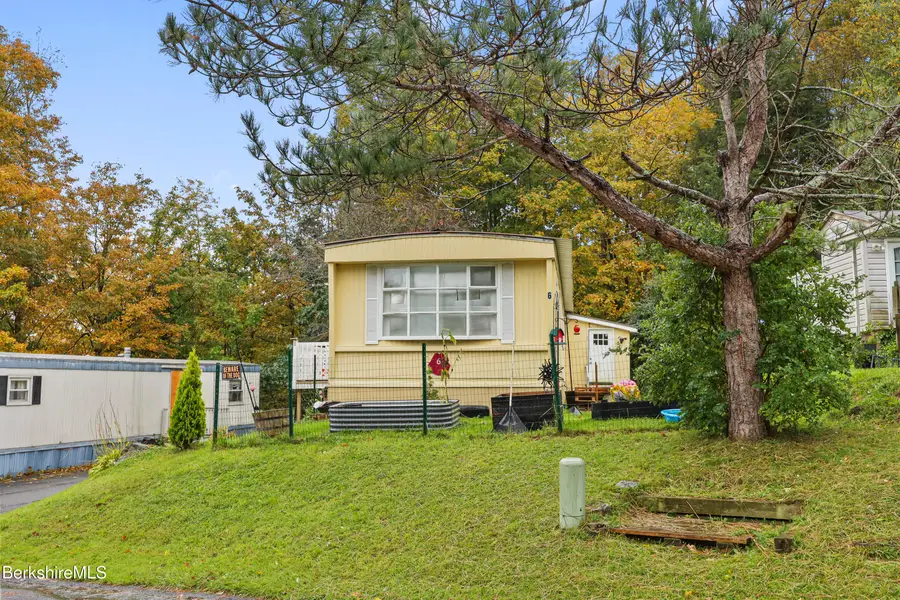 6 Brierwood Ln, Pittsfield, MA 01201 - #2