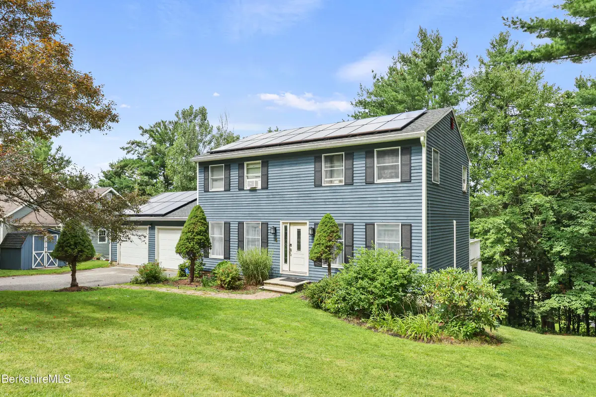 4 Caratina Dr, Pittsfield, MA 01201 - #1